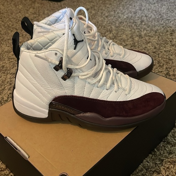 Nike Women's Air Jordan 12 Retro A Ma Maniere White Burgundy DV6989-100 US 6 - Picture 4 of 10
